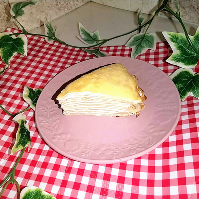 このミルクレープの写真は滋賀県近江八幡市お菓子教室SweetKitchenの写真です。